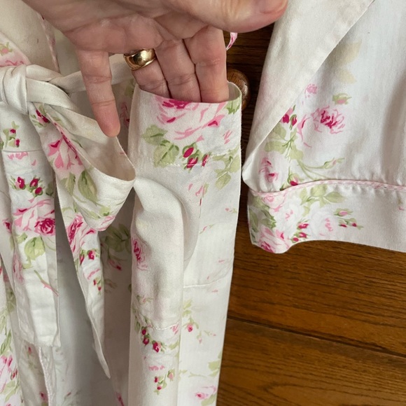 Lauren Ralph Lauren Long Pink Floral Robe - Picture 5 of 7